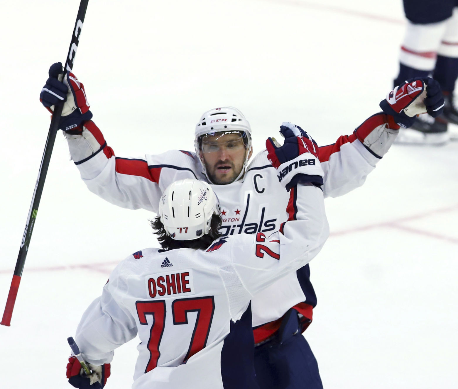 APTOPIX Capitals Senators Hockey